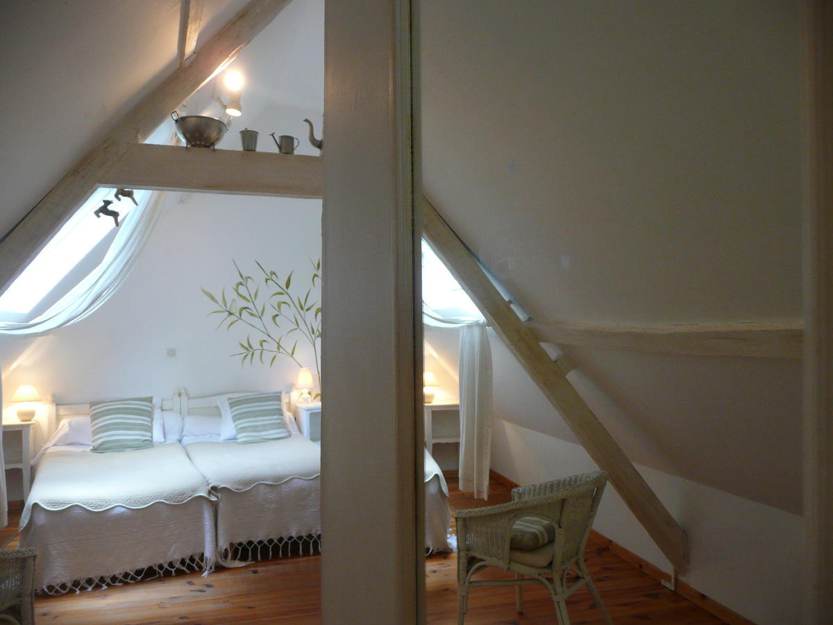 Manoir De Bois En Ardres Bed and Breakfast Pokój zdjęcie